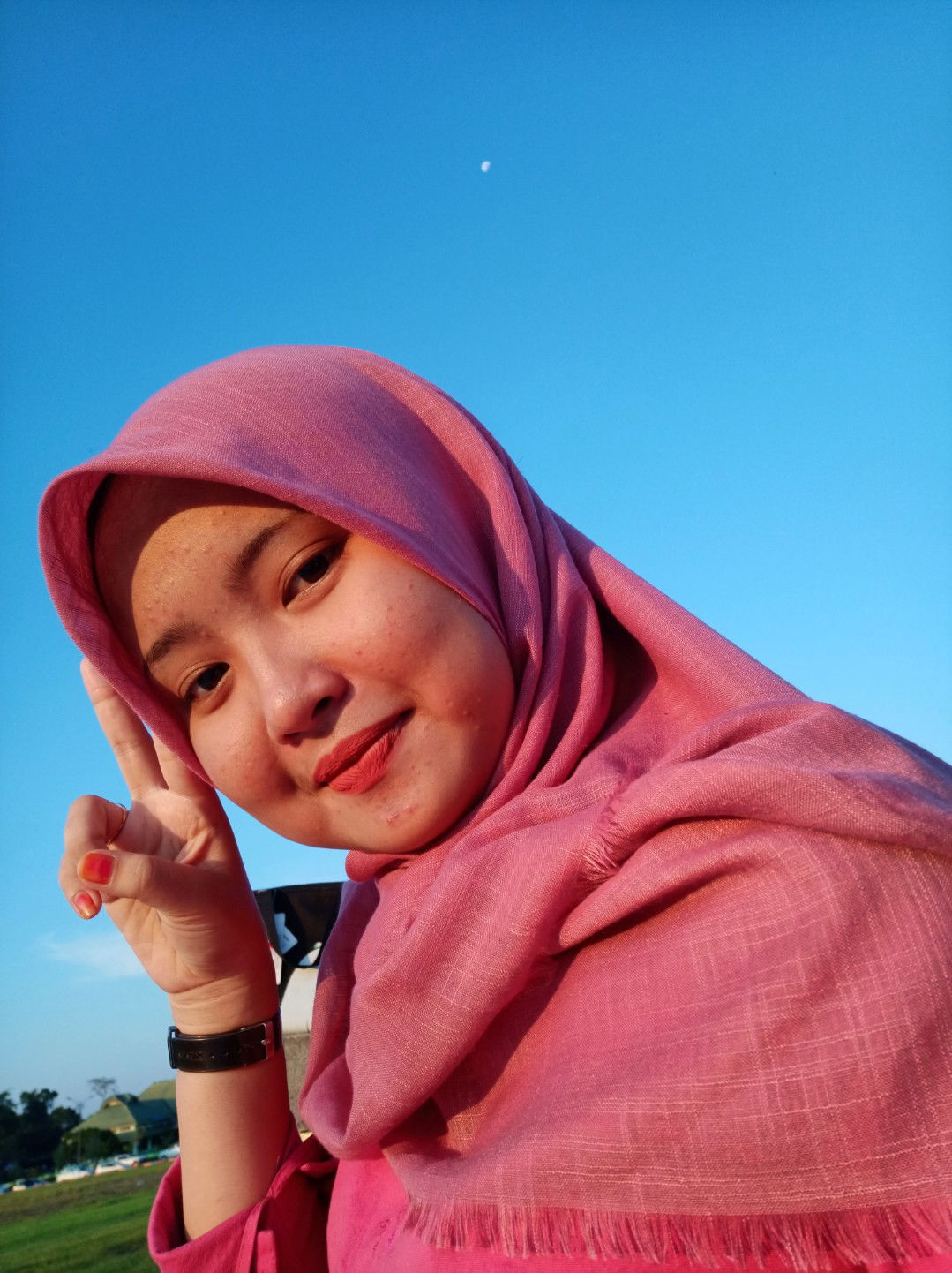 Hira Nursyahara profile icon