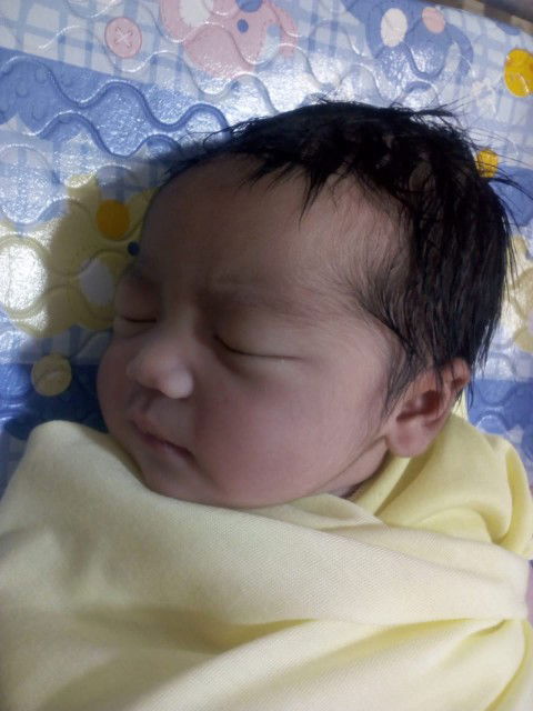 mama yumna profile icon