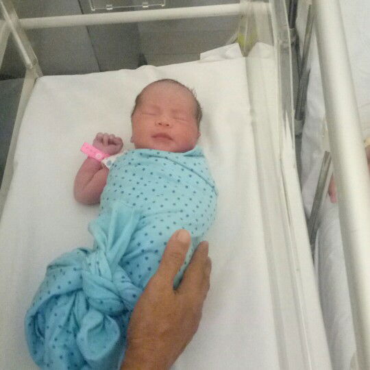 alhmdllh sudah lahir