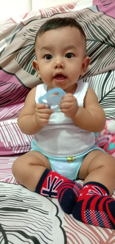 senyummu adalah kekuatan bagiqu