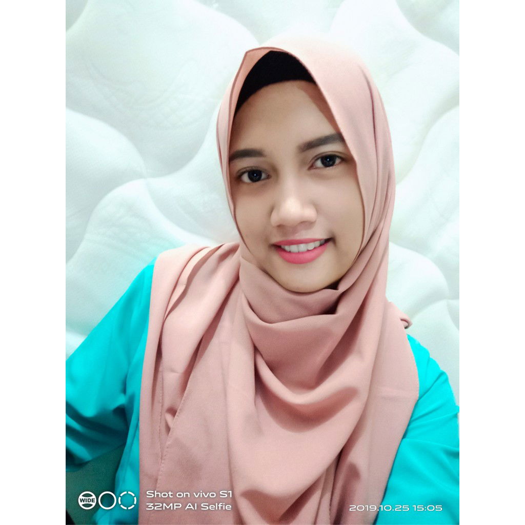 Devi Wahyusari profile icon