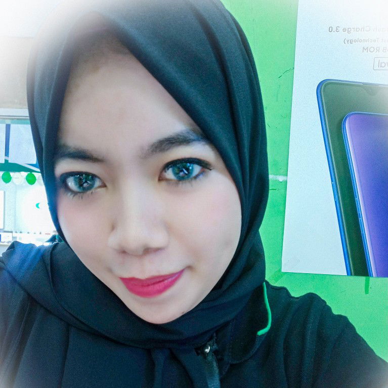 Alvi Syahrina profile icon