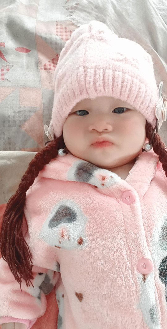 พี่เตยหอมกับน้องพลอยใส profile icon