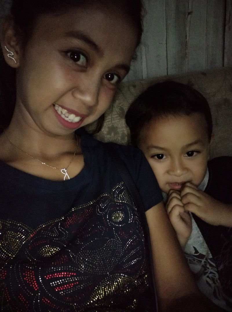 Diyan Ayu Dwi Kharisma profile icon