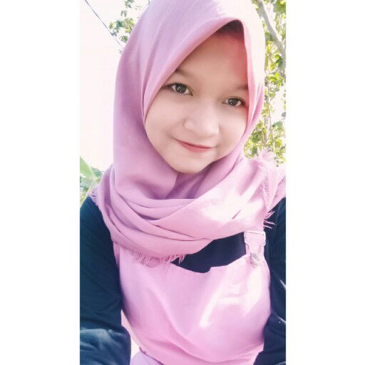 Indah Novia Sari profile icon