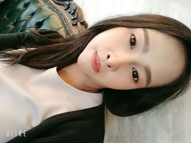 bank (แบงก์) profile icon