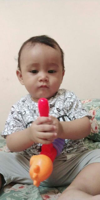 yulia afriani profile icon