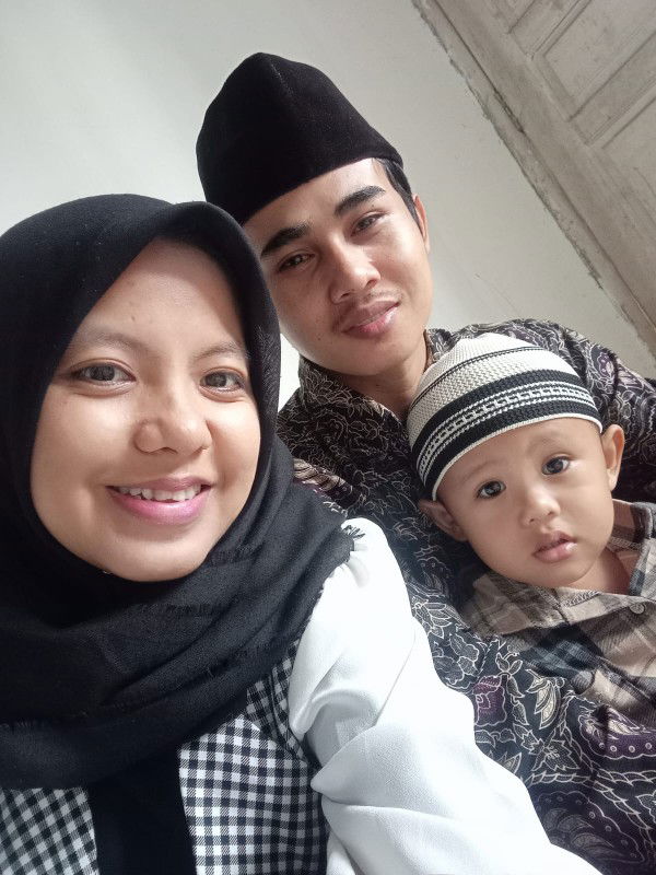 Novita sari profile icon