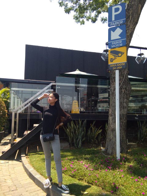 kartika putri gita ningtyas profile icon