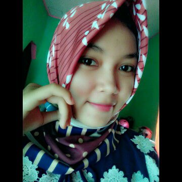 Taty Suryati profile icon