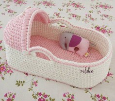 Crochet baby bassinet