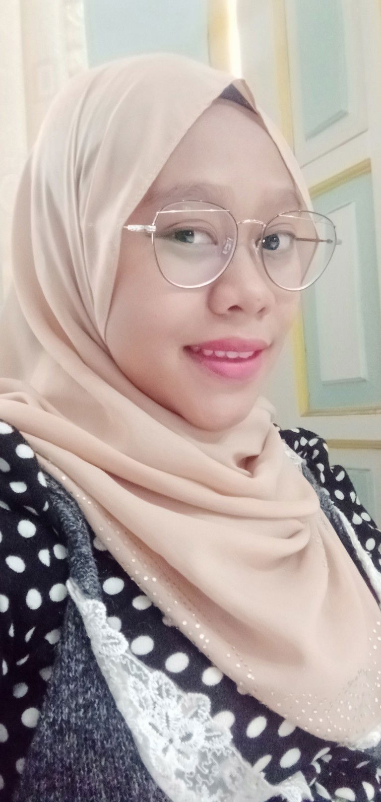 hanipah dean profile icon