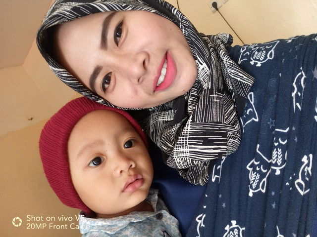 Yuli Arthaci profile icon