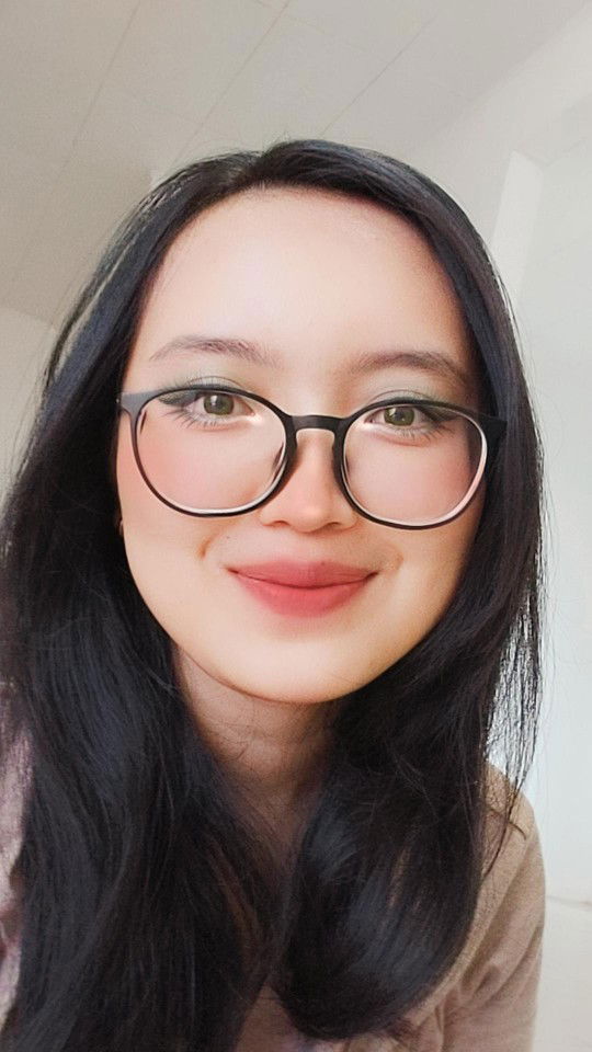 Susi Dwi Harismawati profile icon