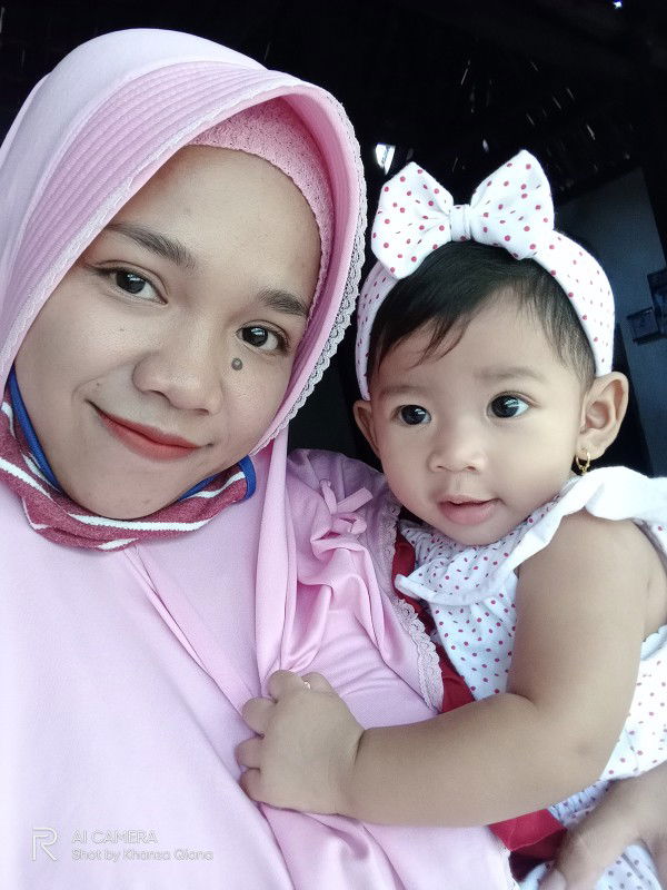 Dwi Hariani profile icon