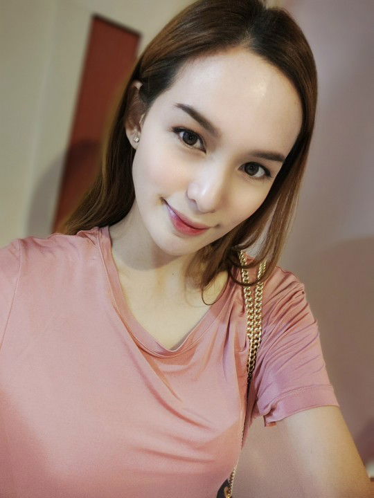 dee yongco profile icon