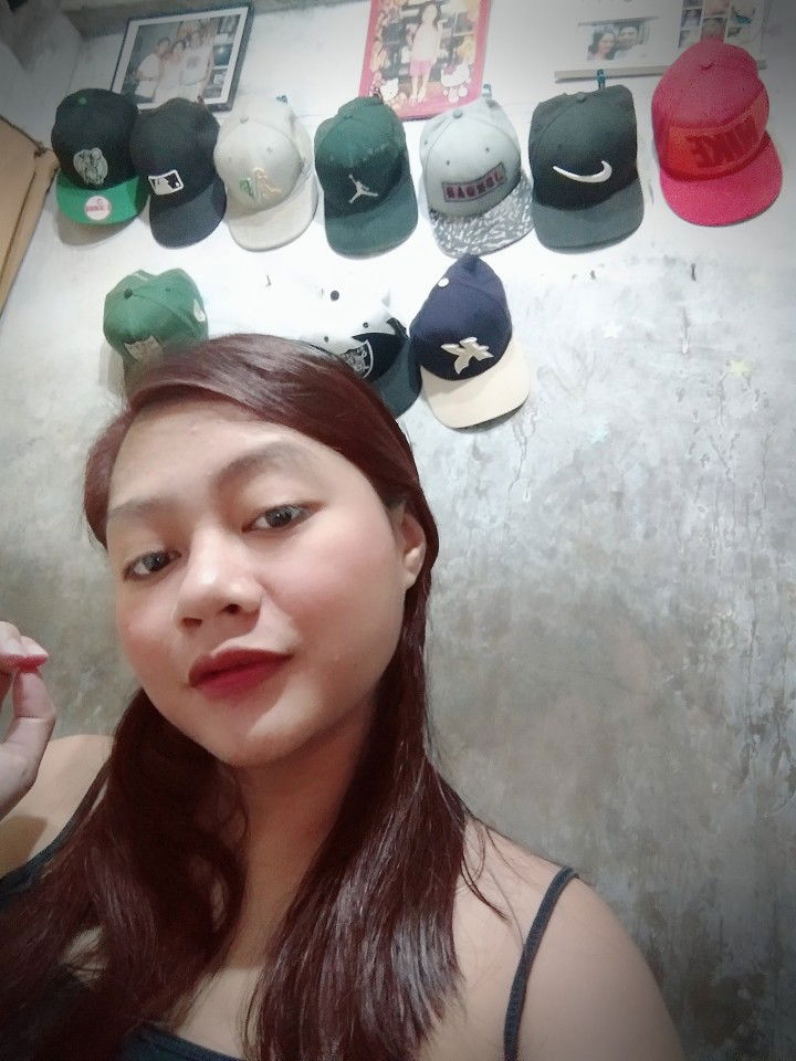 Rianamae Santos profile icon