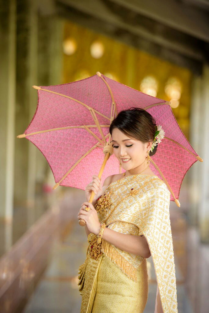 Rattanaphron Houysai profile icon