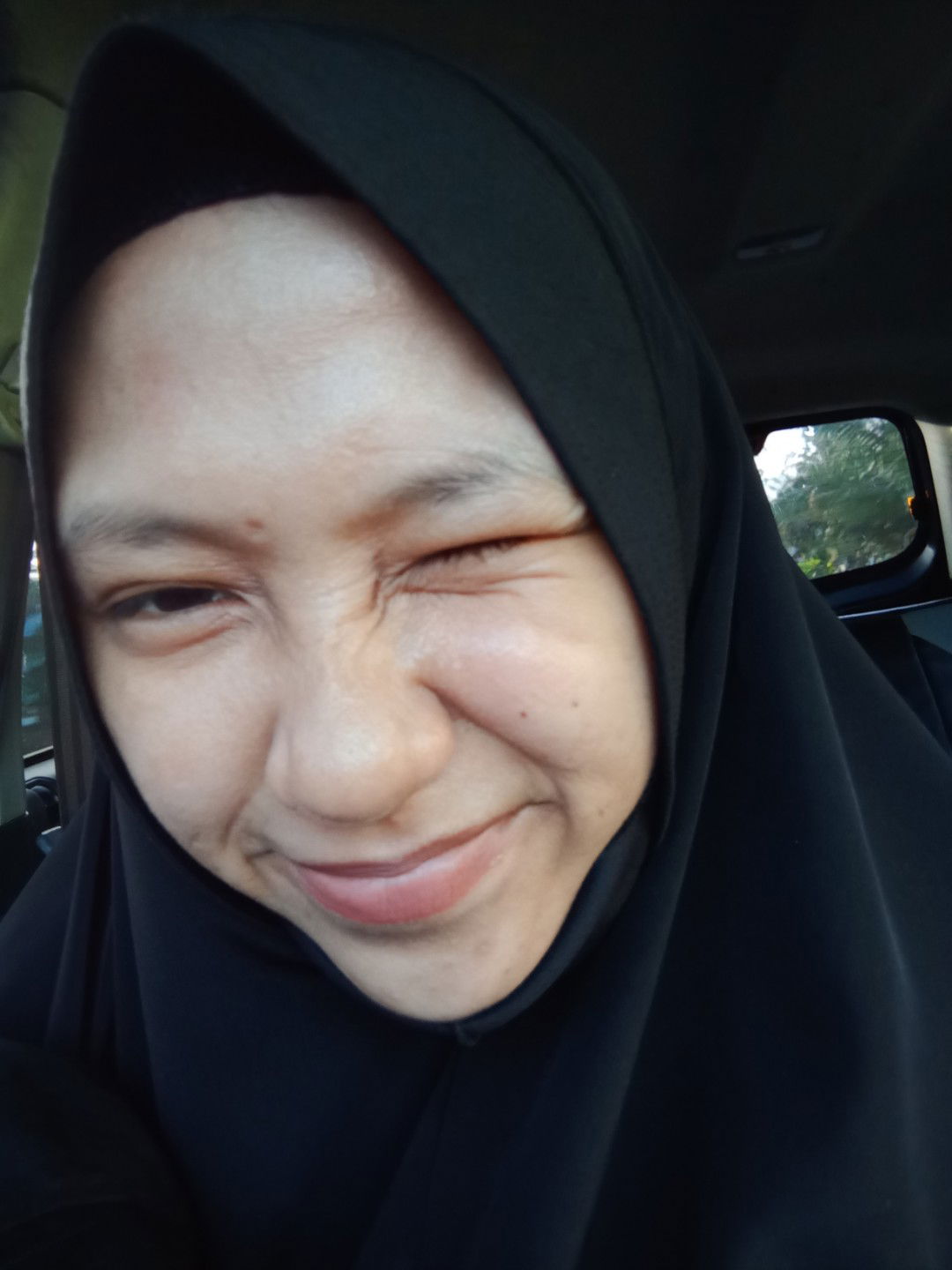 Nur Azizah profile icon