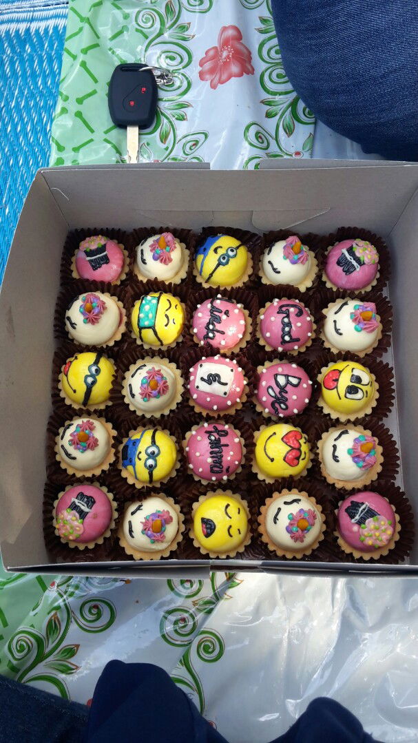 nur leen profile icon