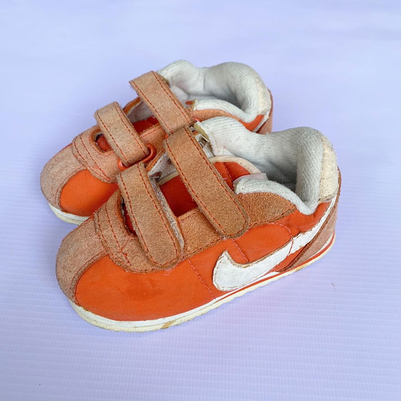 ขายรองเท้า nike kid