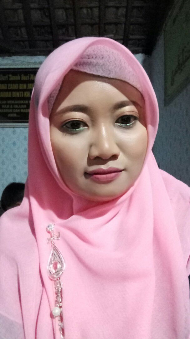 Yuniati profile icon