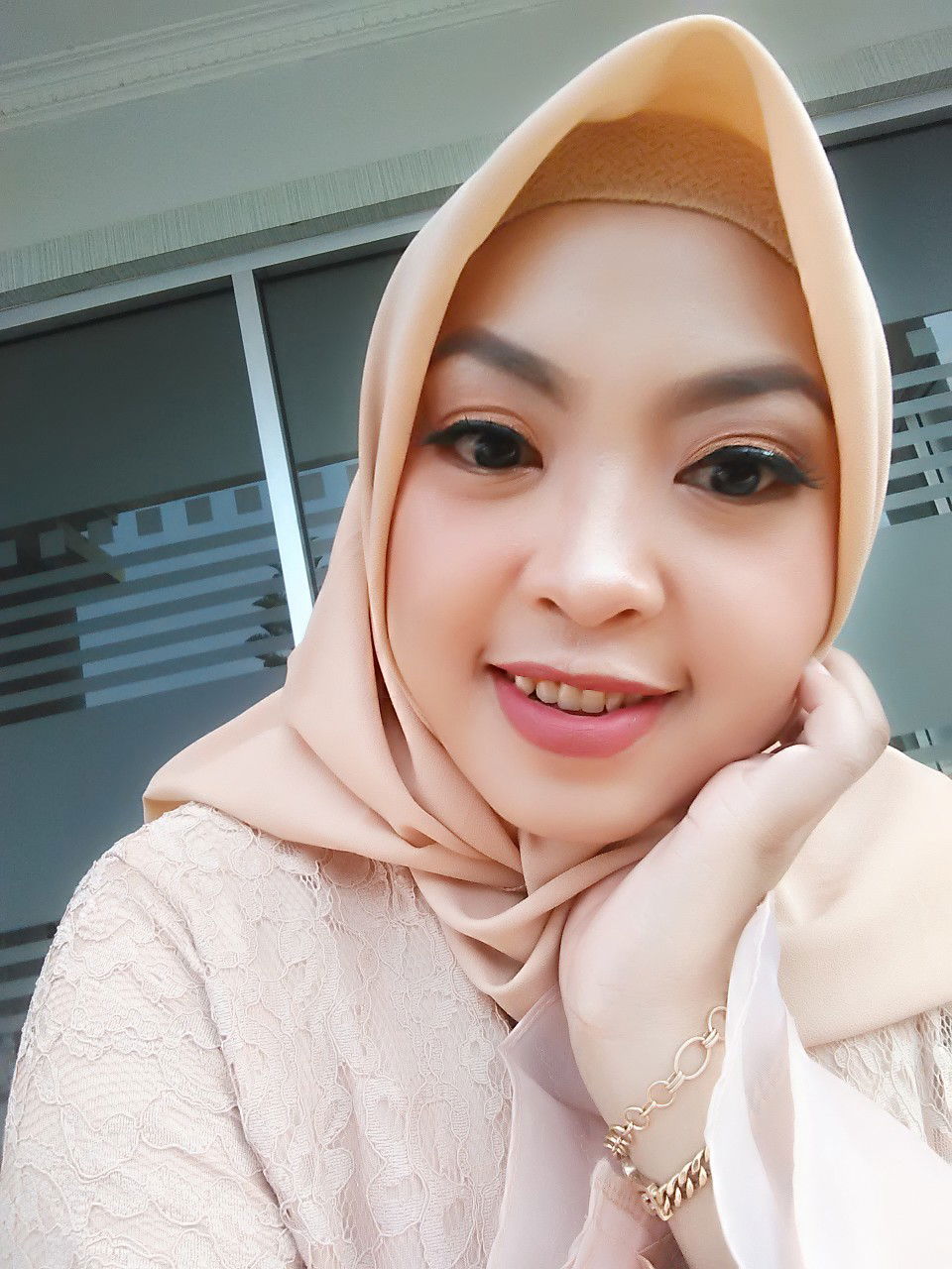 Riri Rianti Ocktafiani profile icon