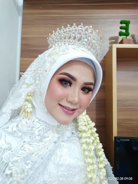 Elih Herawati profile icon