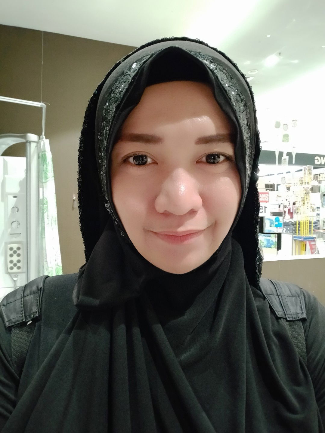 lely indah susanti profile icon