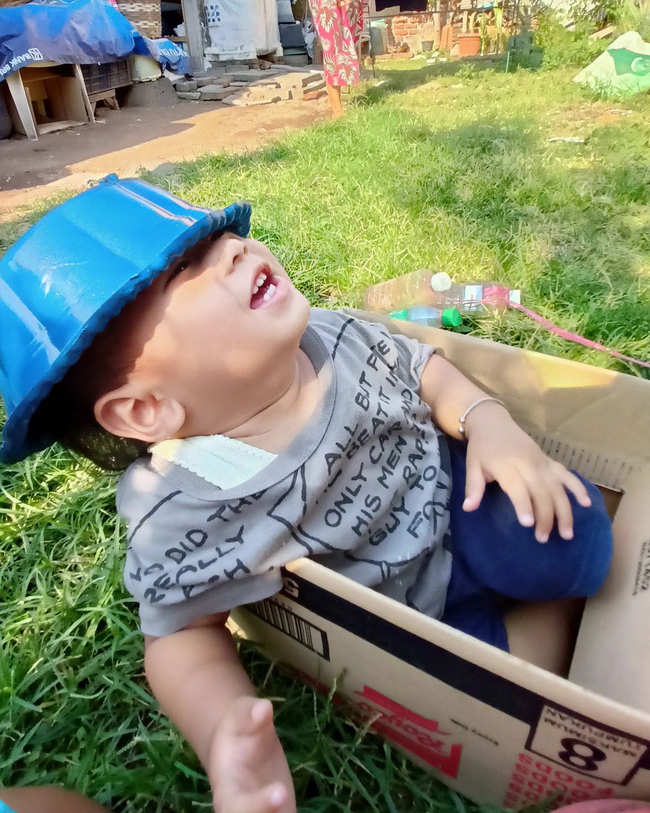 Ade Nur Anisa profile icon