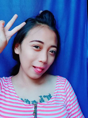 Putri Chasper profile icon