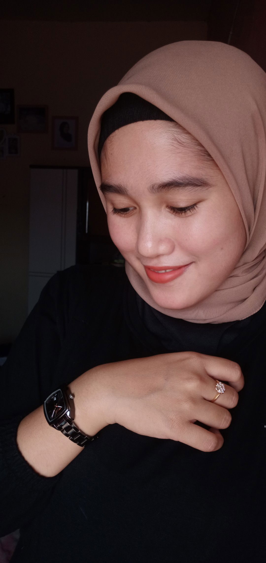 shinta putri profile icon