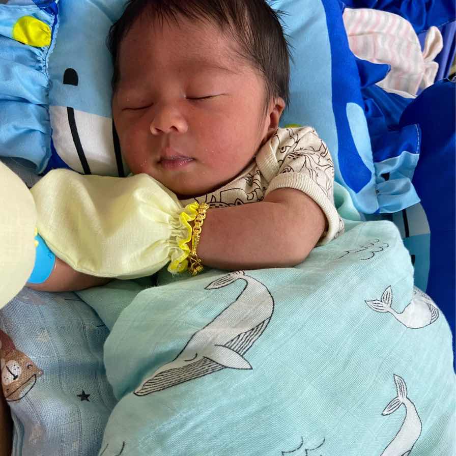 ผ่าคลอดครับ