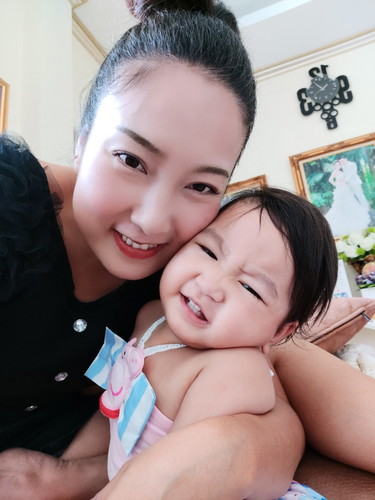 น้องเอญ่าค่ะ #คุณแม่นักรีวิว