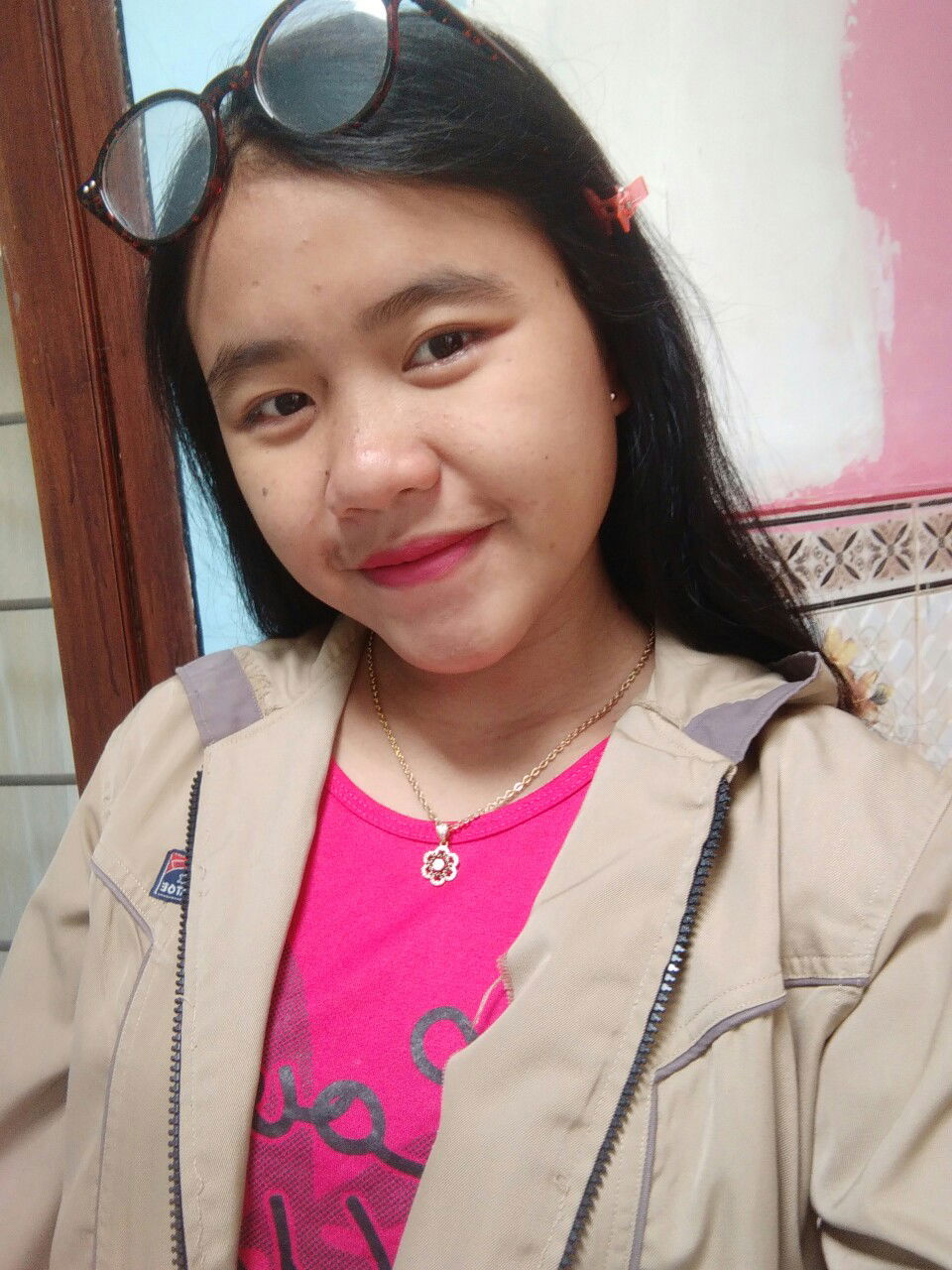 Khusniea Iquw Riea profile icon