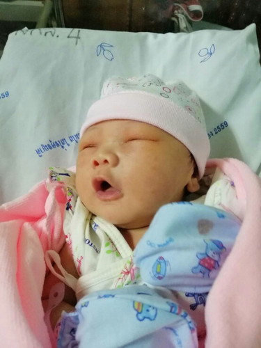 แตกแล้วคับ ผมผ่าคลอด 39+2 w