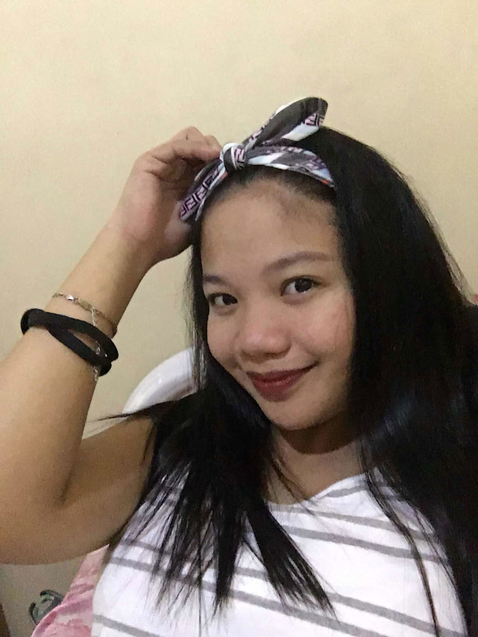 Ele Reyes profile icon