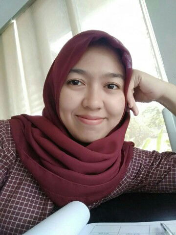 yuniar Hairiarsi profile icon