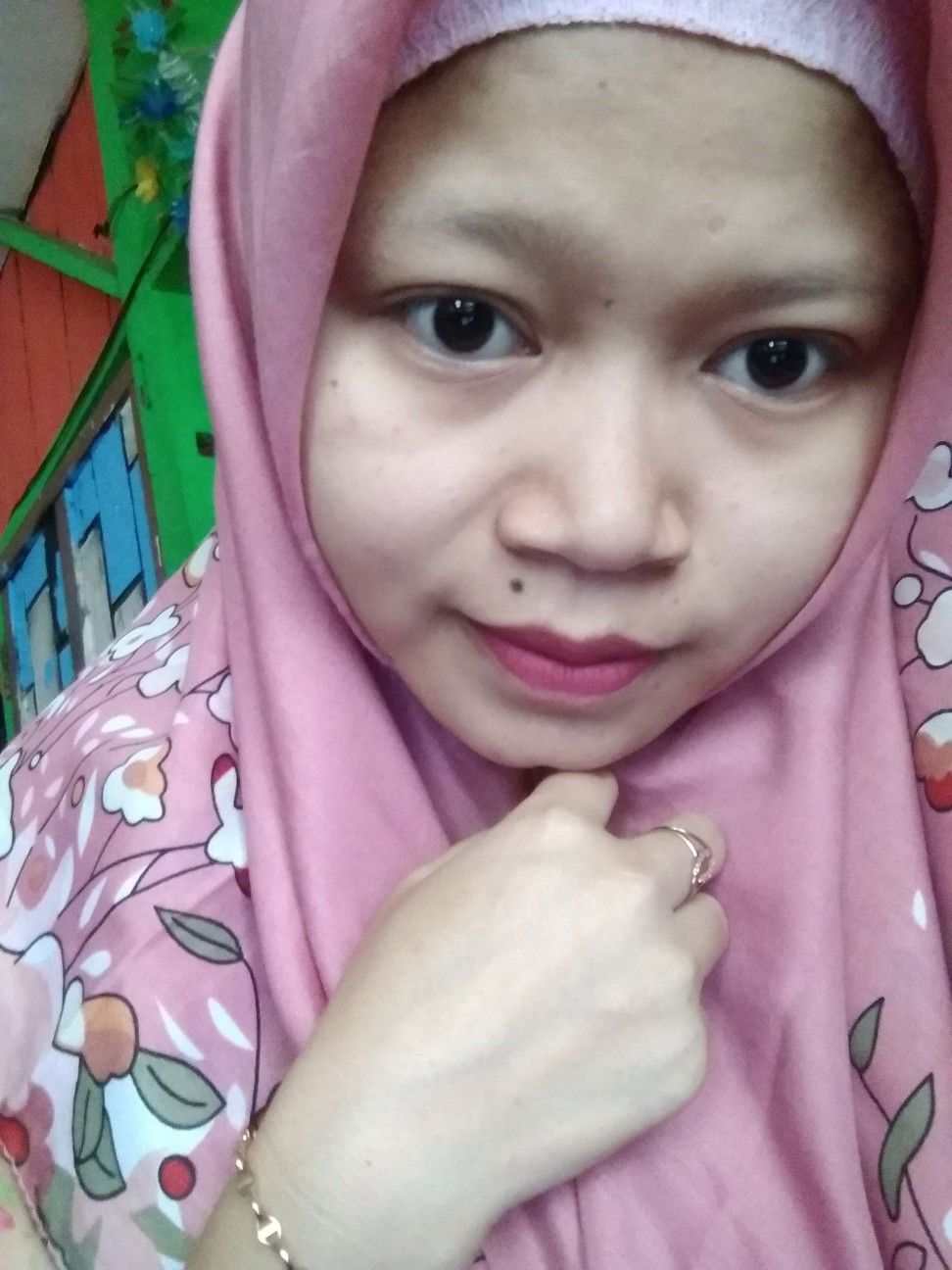 Santikurnaeti profile icon