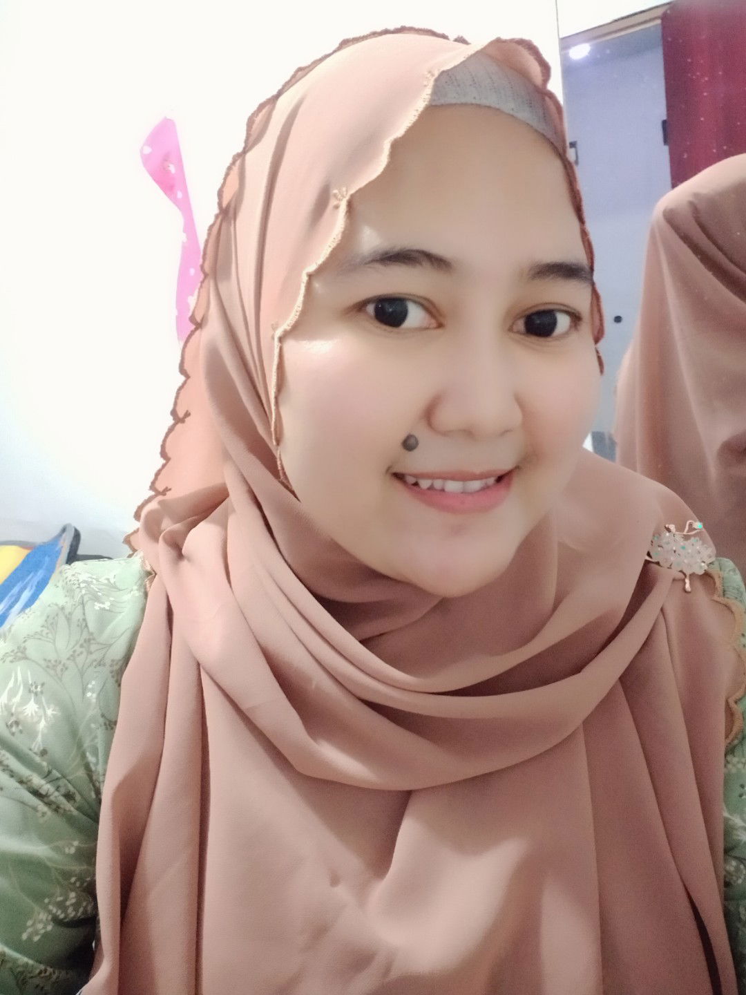 Lulu Fajar profile icon