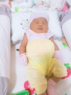 5 Days Na Si Baby Girl