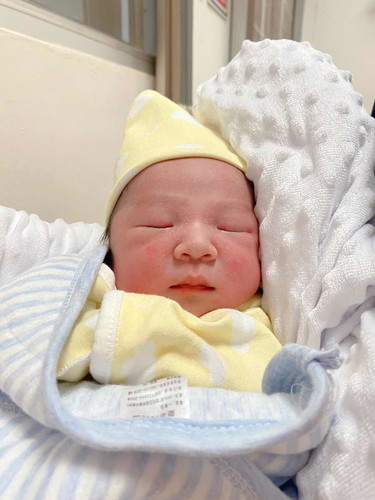 แตกแล้วจ้าา