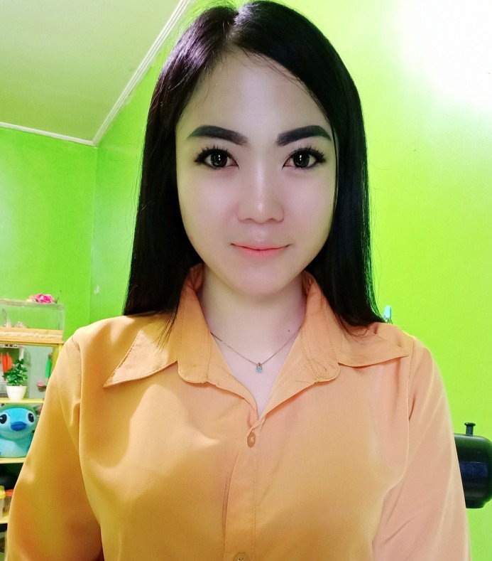 reny mandasari profile icon