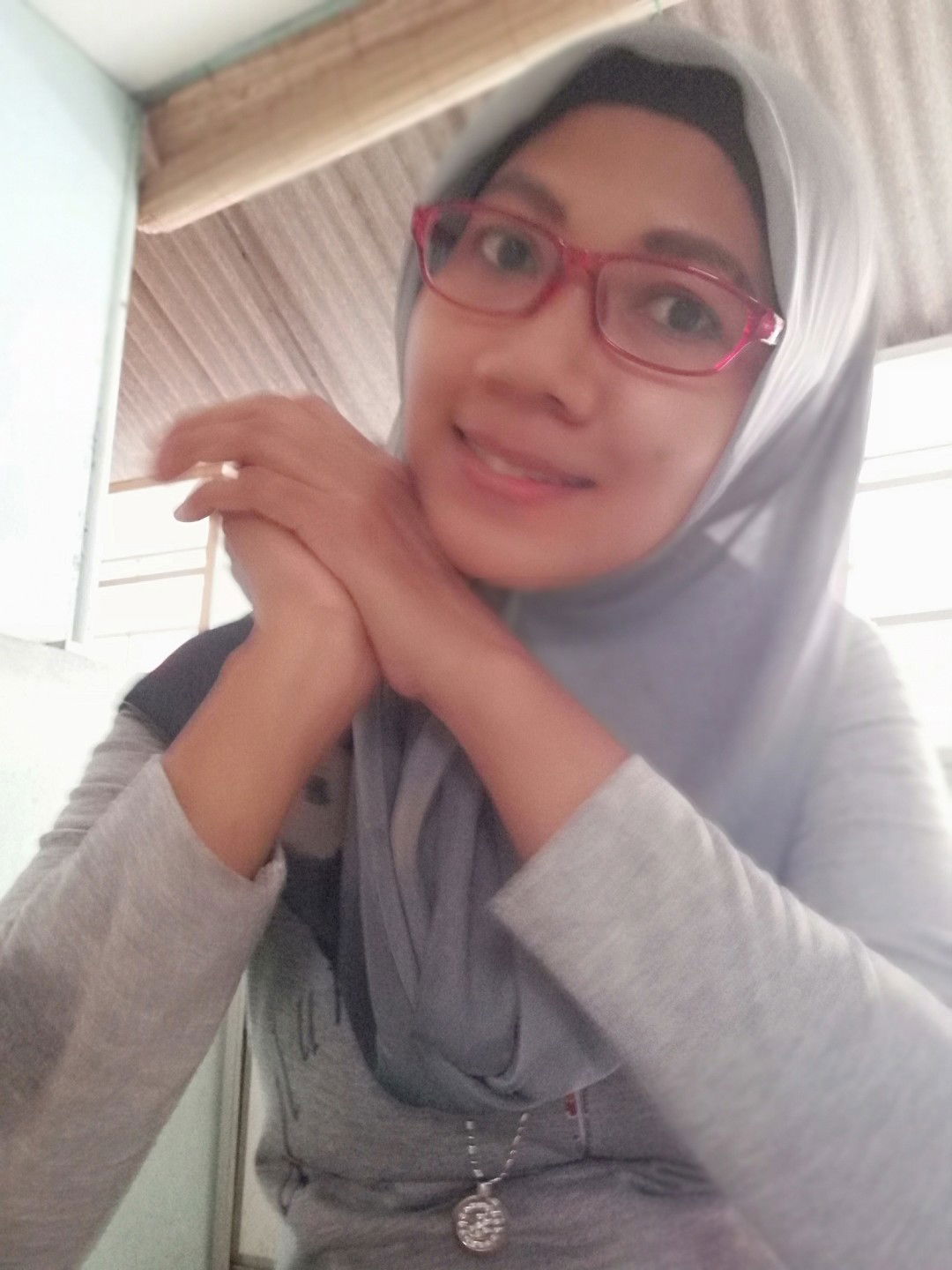 Nur Maully profile icon