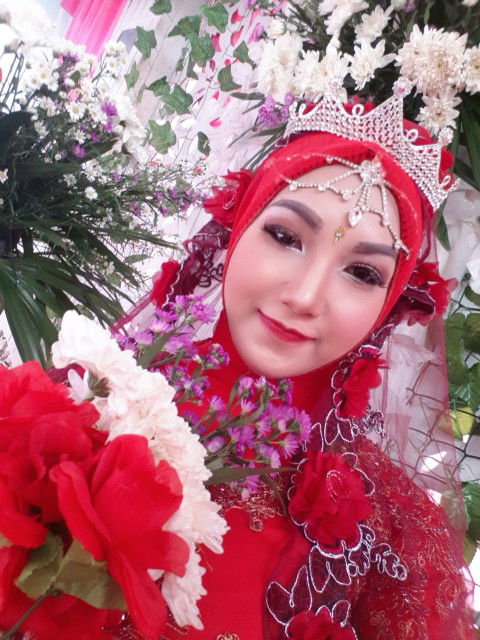 Nenk Fitri profile icon