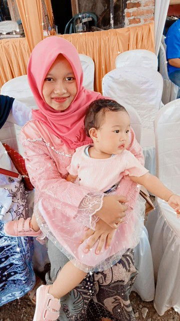 Yuli Siti K profile icon