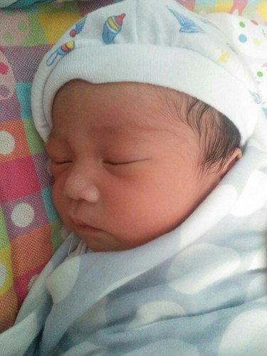 momsh..
