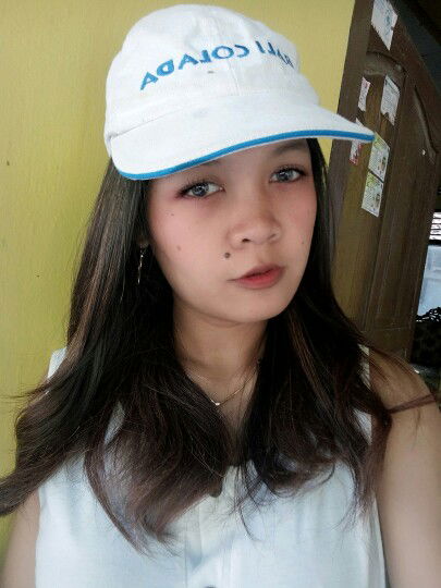 Ayu Anggita profile icon