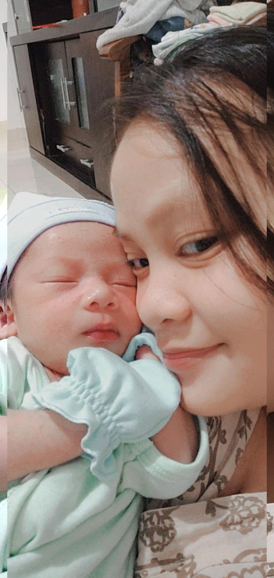 Niken Ade Laura profile icon