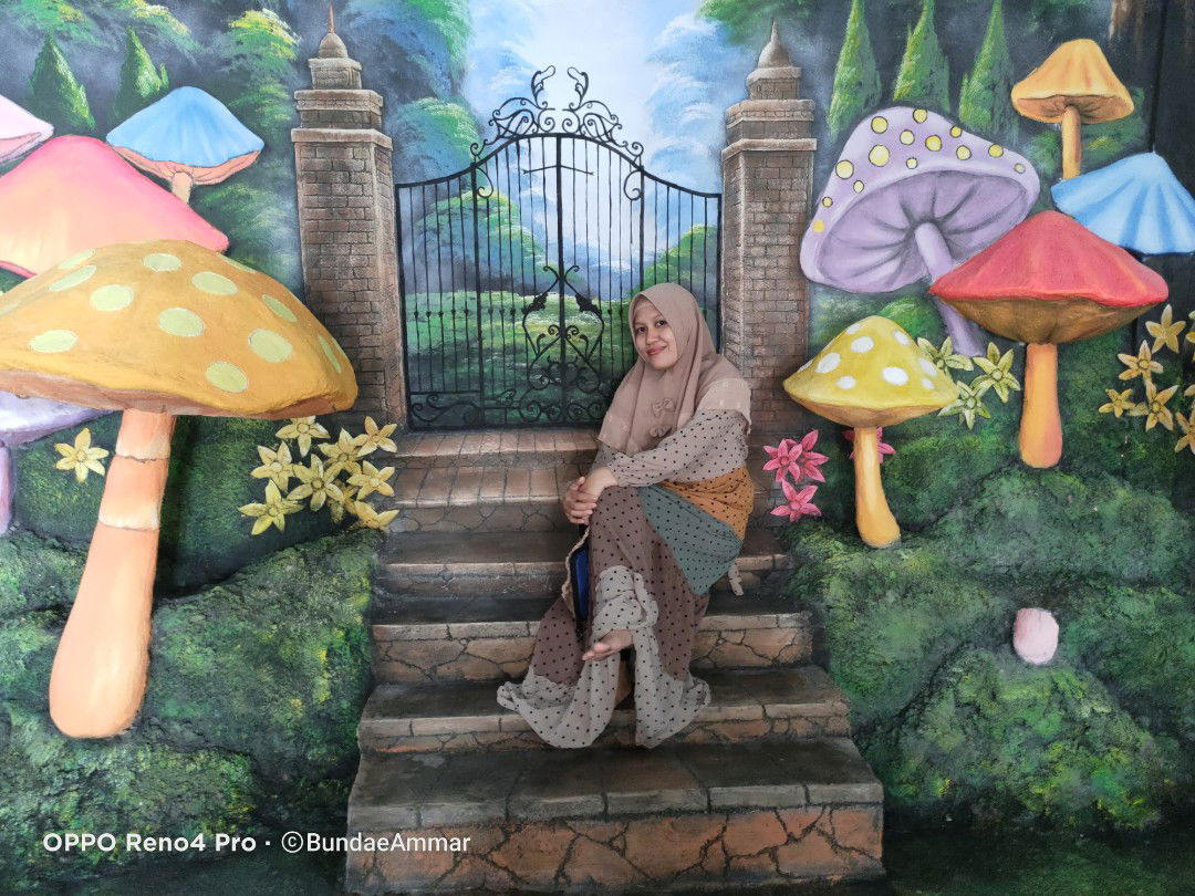 Luluk Saadah profile icon